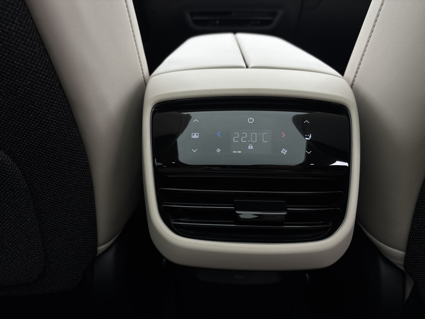 Foto van Mazda Cx-6e