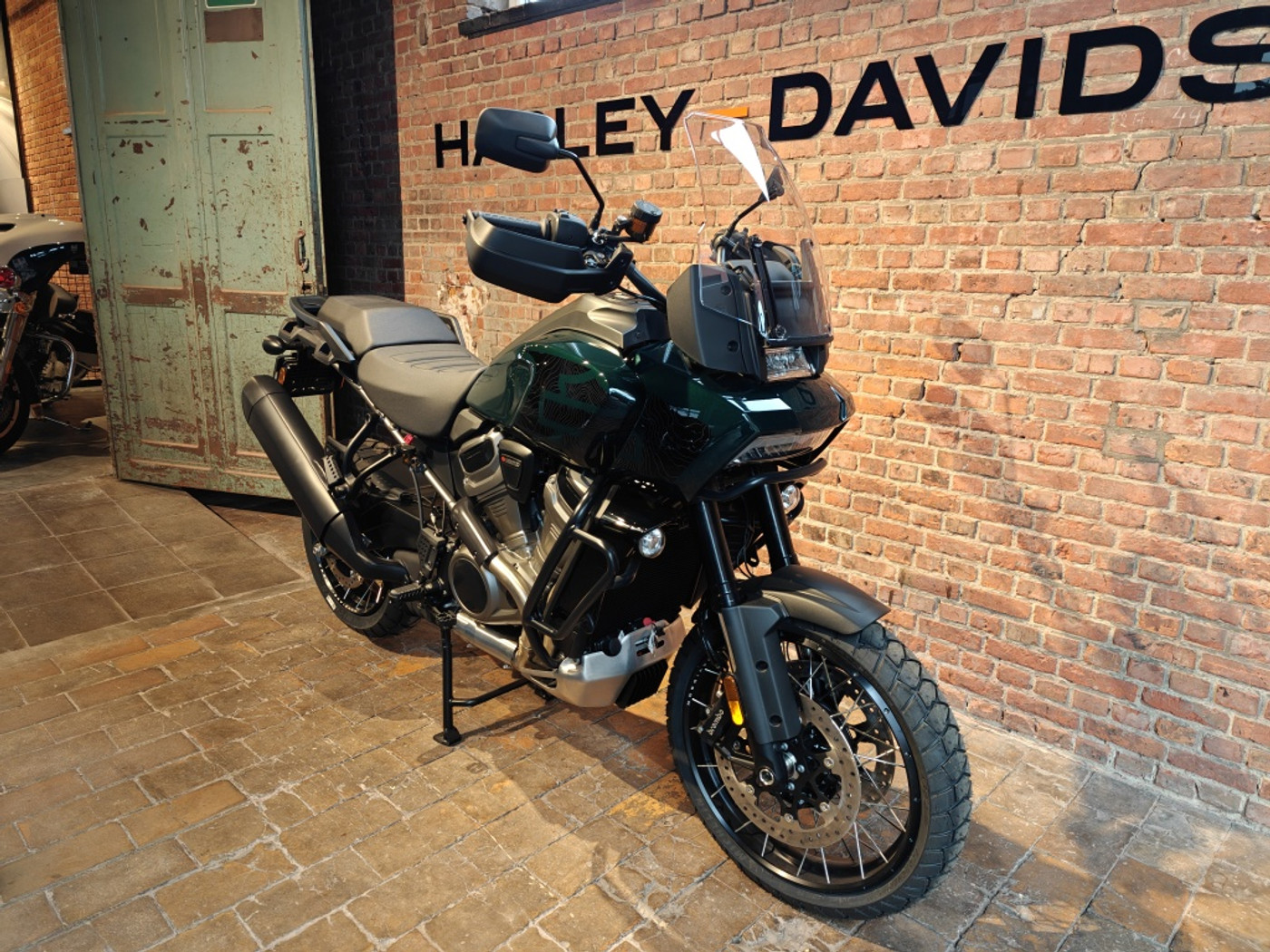 Foto van Harley-davidson Adventure Touring