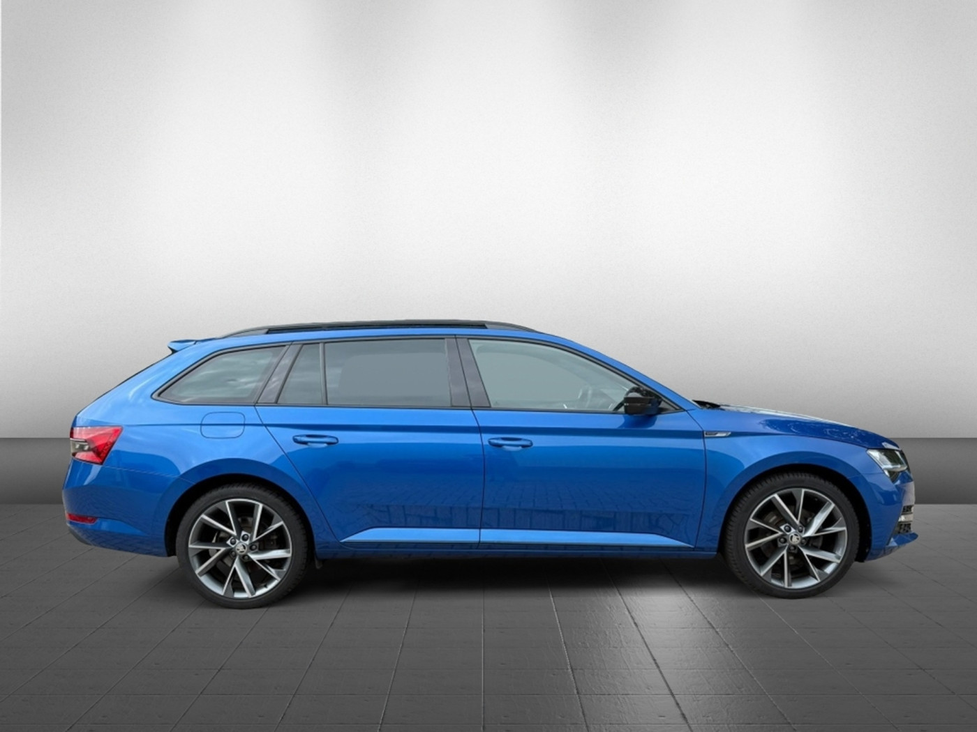 Foto van Skoda Superb Combi