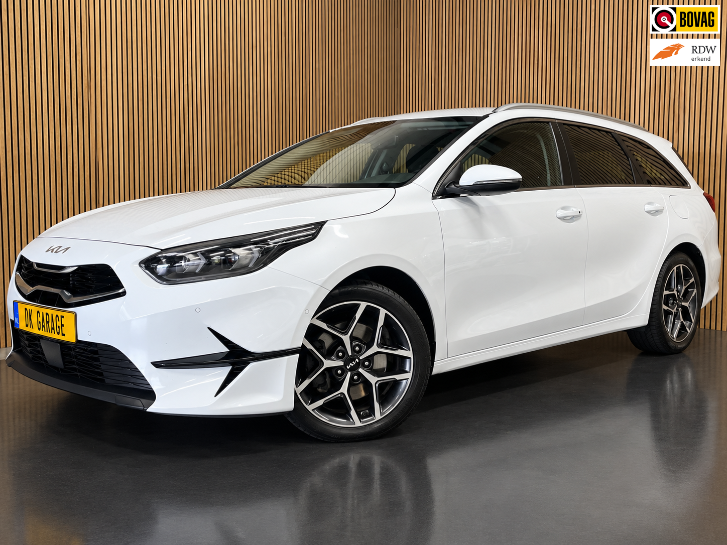 Kia Ceed Sportswagon 1.5 T-GDi Dynamic GT-Line|160PK|AUTOMAAT|JBL|ACC|CARPLAY|CAMERA|STOEL+STUURVERW.|ELEK A-KLEP|INCL.BTW|1e EIG| 2023 - voorkant
