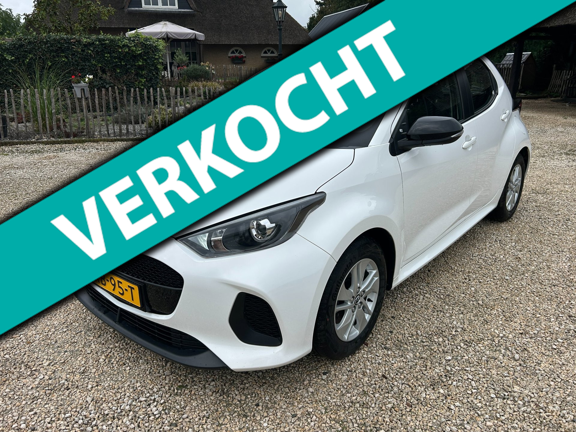 Mazda 2 Hybrid 1.5 Centre-line ECC, LED, Stoelverwarming, Camera 2025 - voorkant