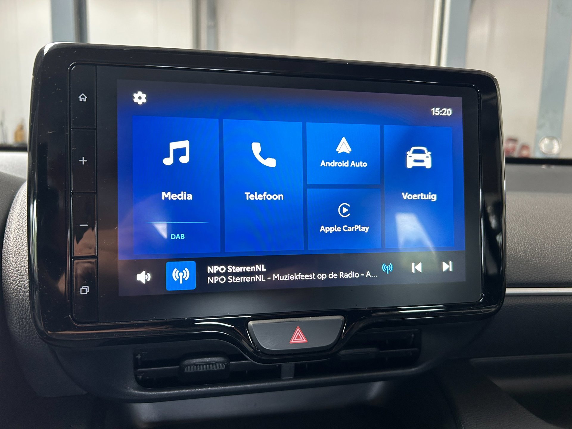 Foto van Mazda 2 Hybrid