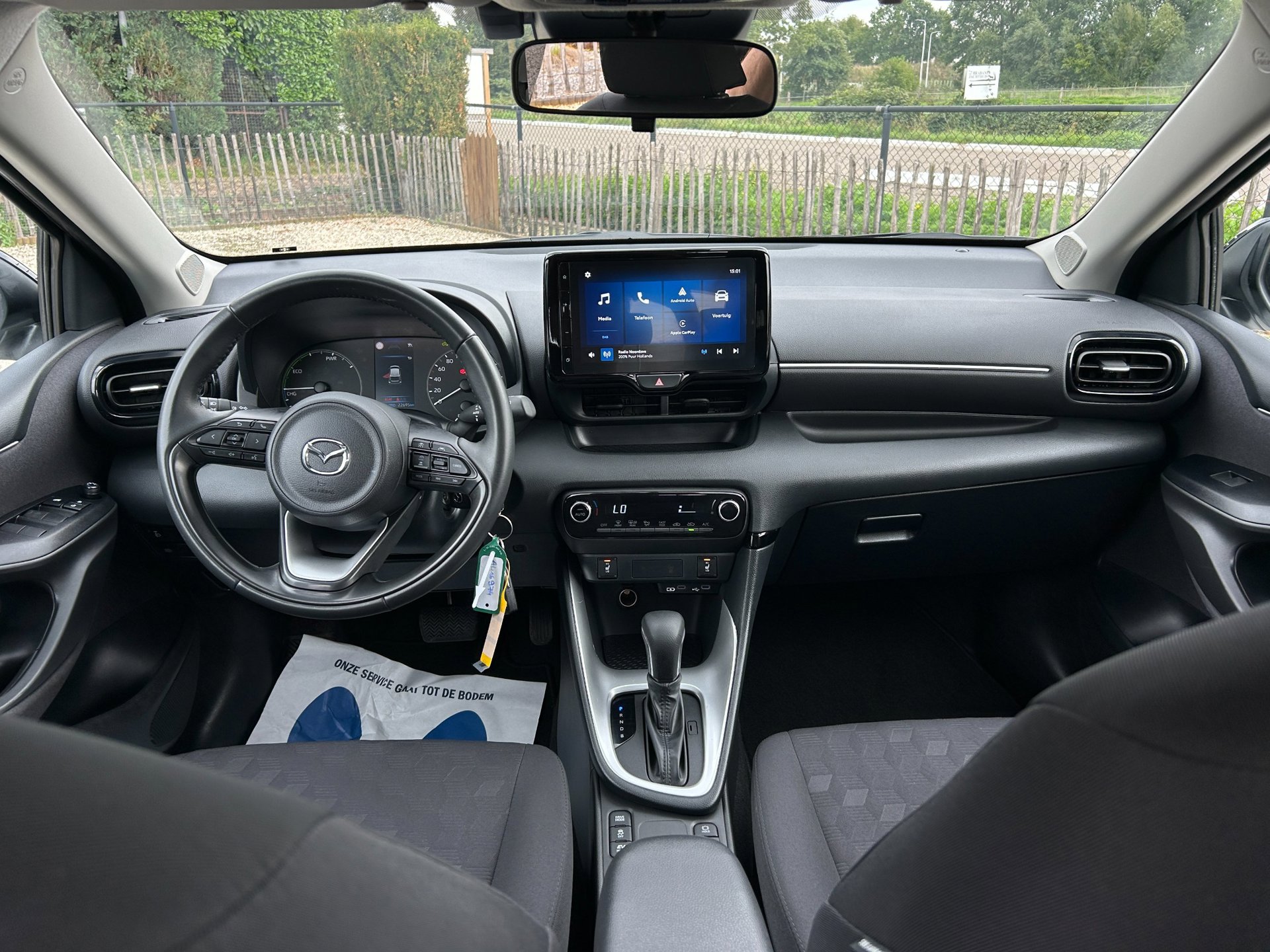 Foto van Mazda 2 Hybrid