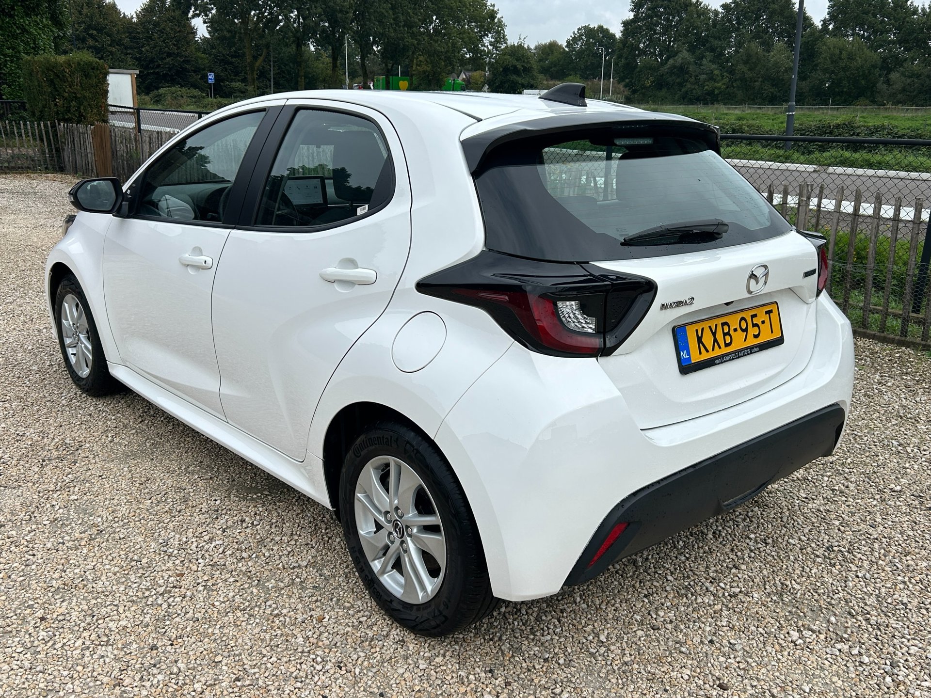 Foto van Mazda 2 Hybrid