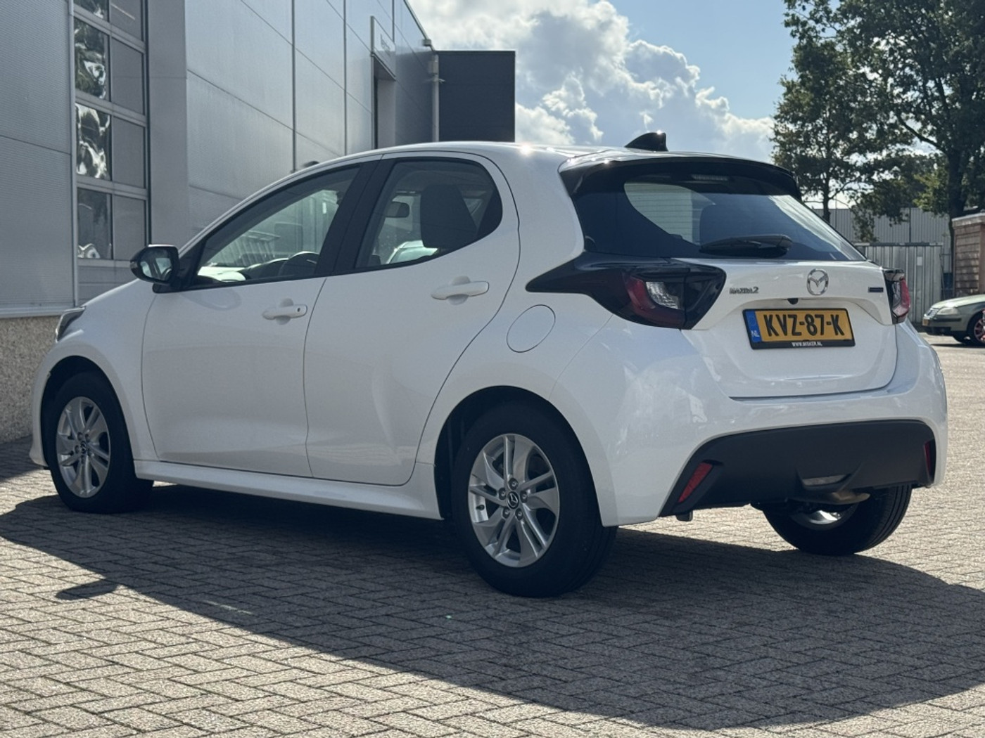 Foto van Mazda 2 Hybrid