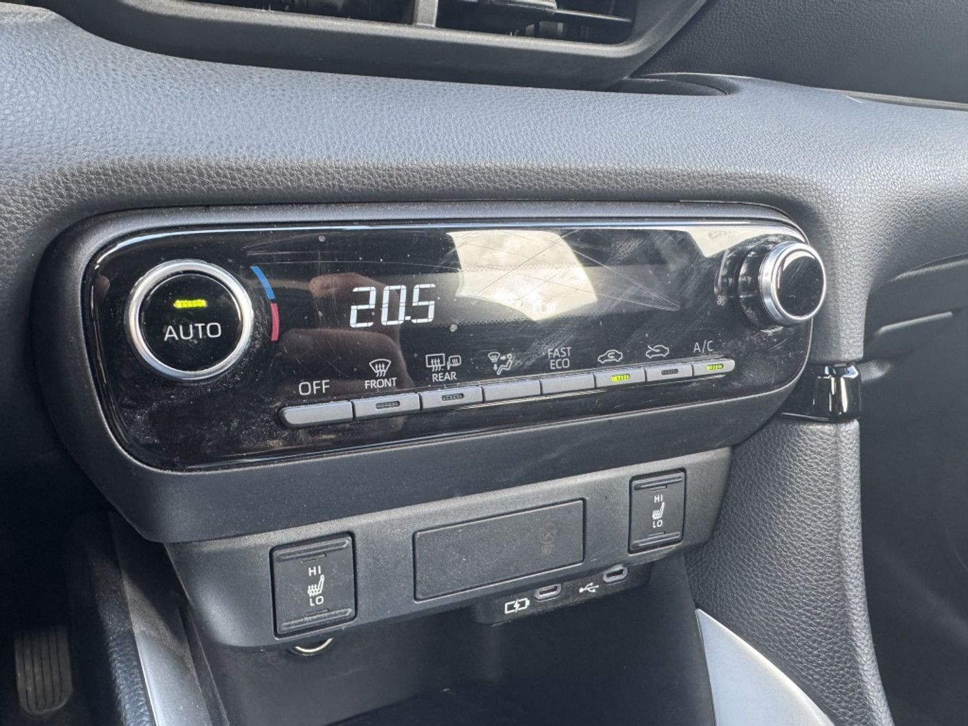 Foto van Mazda 2 Hybrid