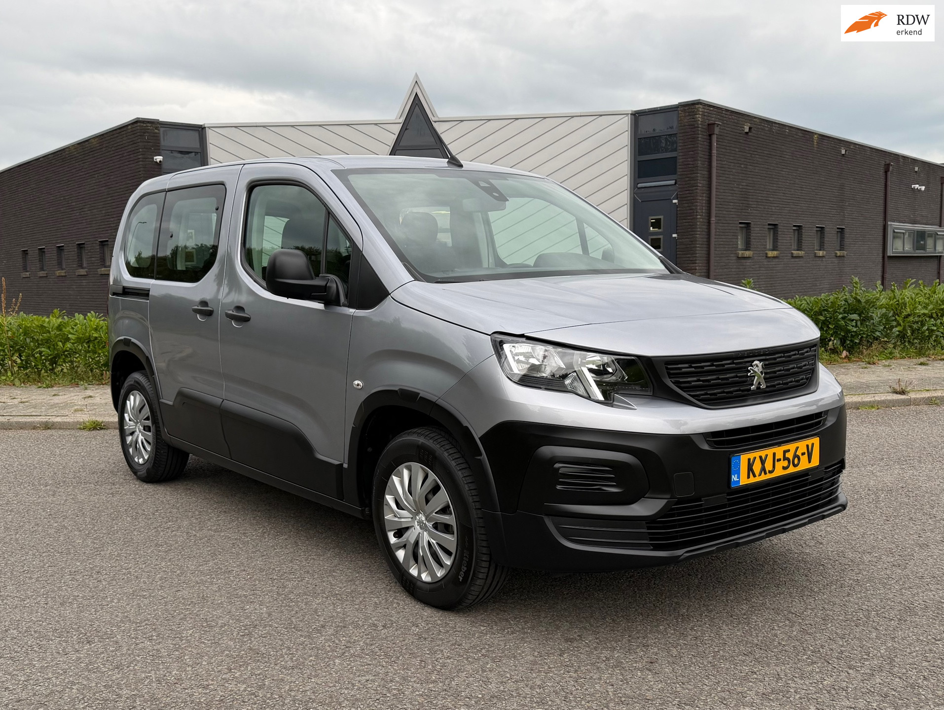 Peugeot Rifter 1.2 Puretech Allure 2020 - voorkant