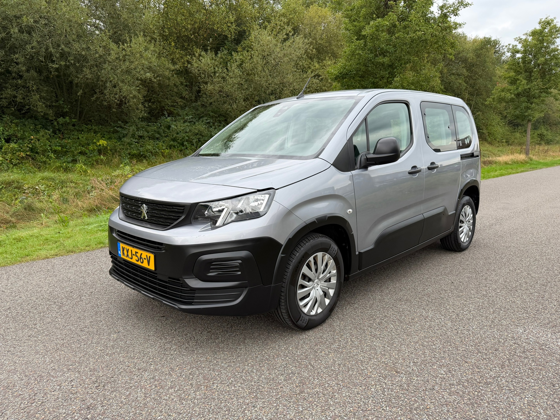 Foto van Peugeot Rifter