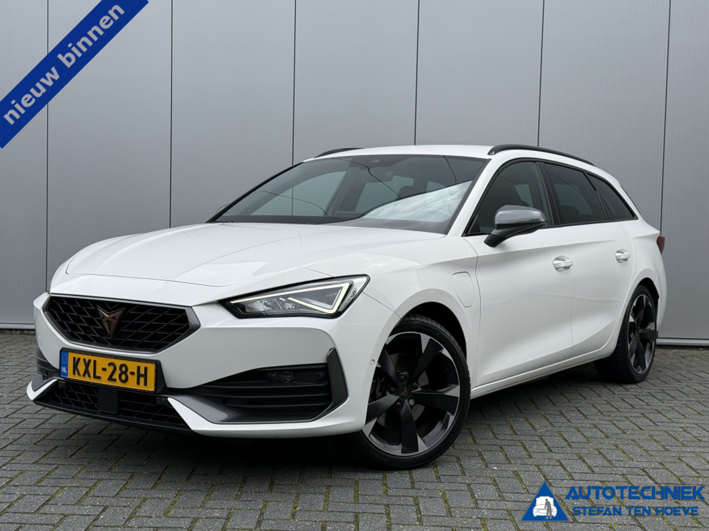 Cupra Leon Sportstourer 1.4 e-Hybrid business Camera TREKHAAK stuurwielverw. 2023 - voorkant