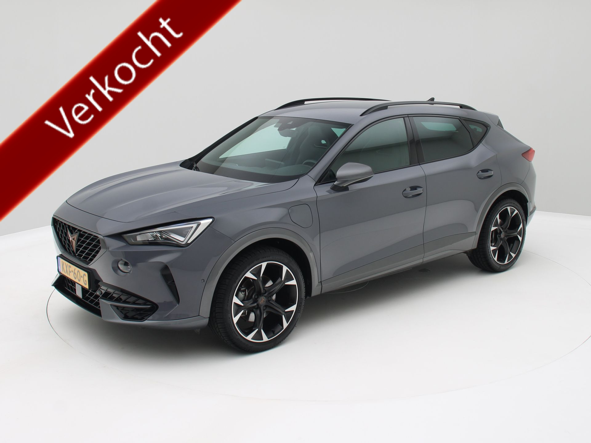 Cupra Formentor 1.4 e-Hybrid Business 204pk Sportint. / Navi / Camera 2023 - voorkant