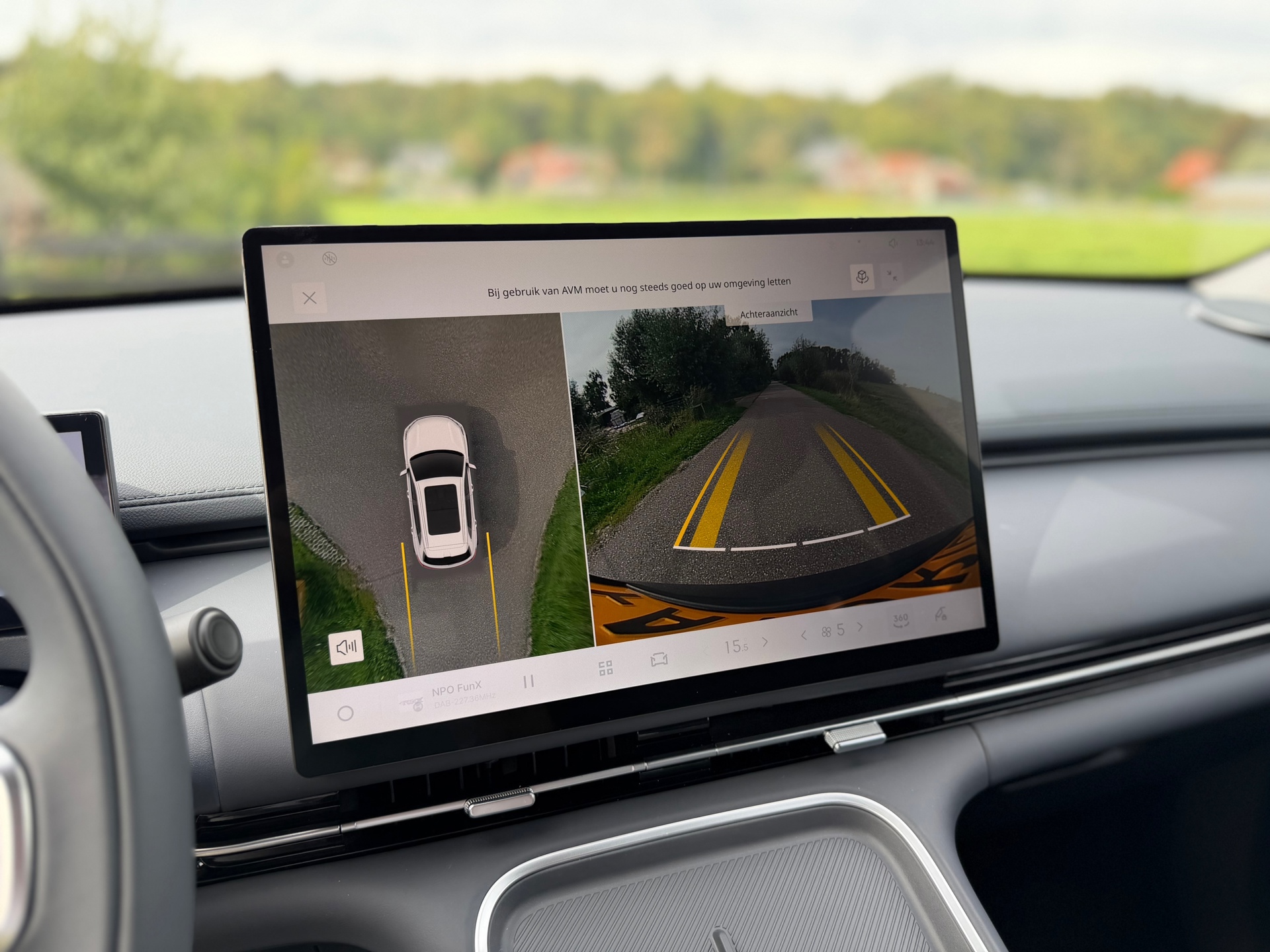 Foto van Geely Starray Em-i