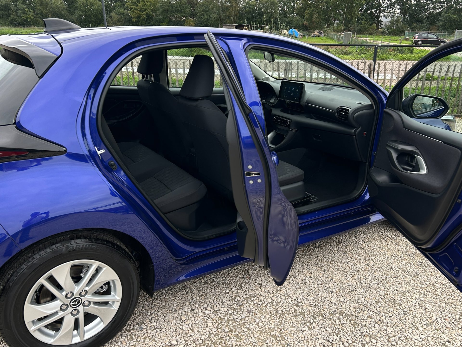 Foto van Mazda 2 Hybrid