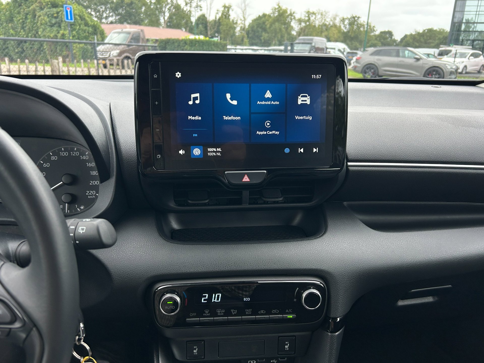 Foto van Mazda 2 Hybrid