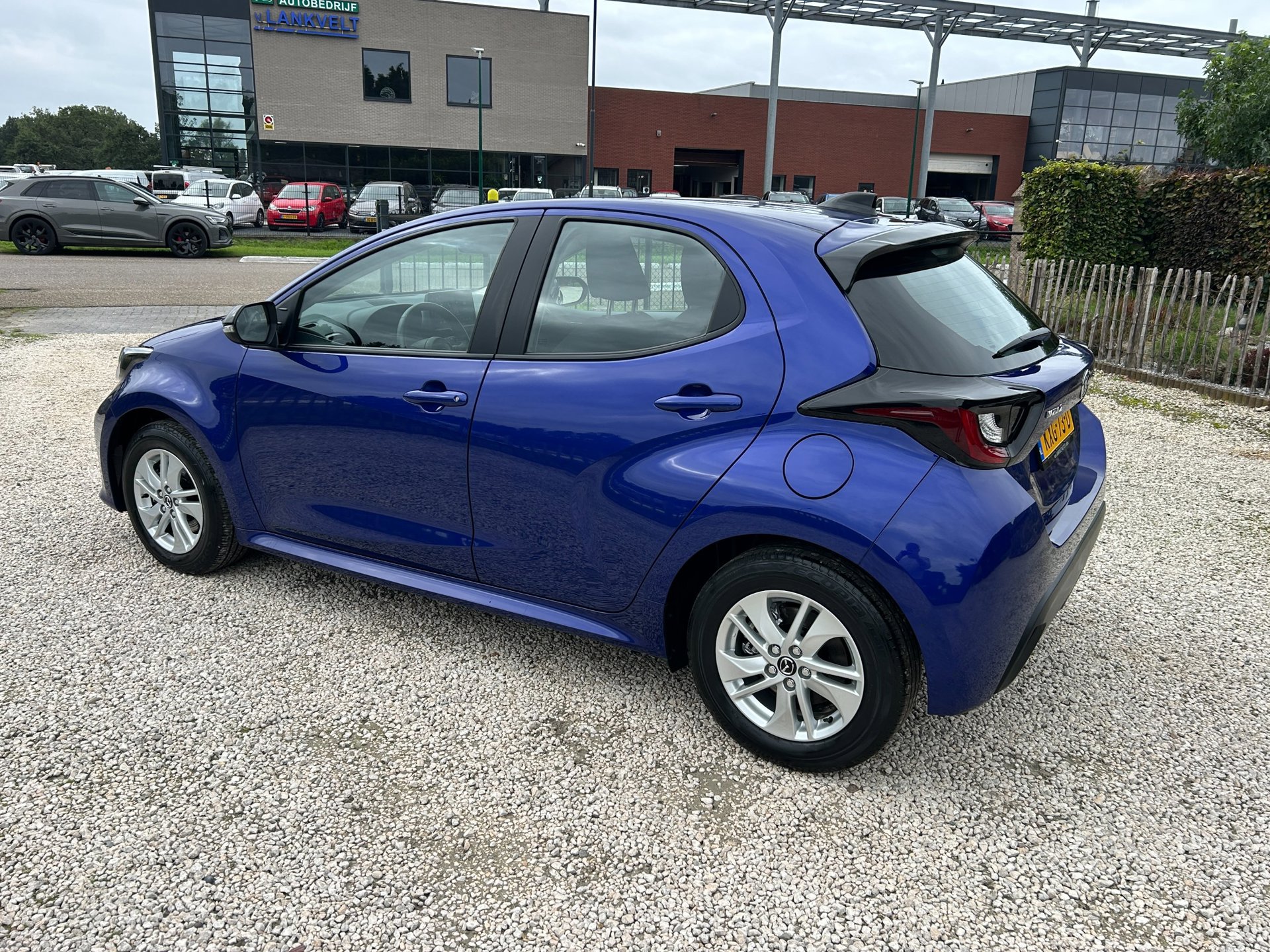 Foto van Mazda 2 Hybrid