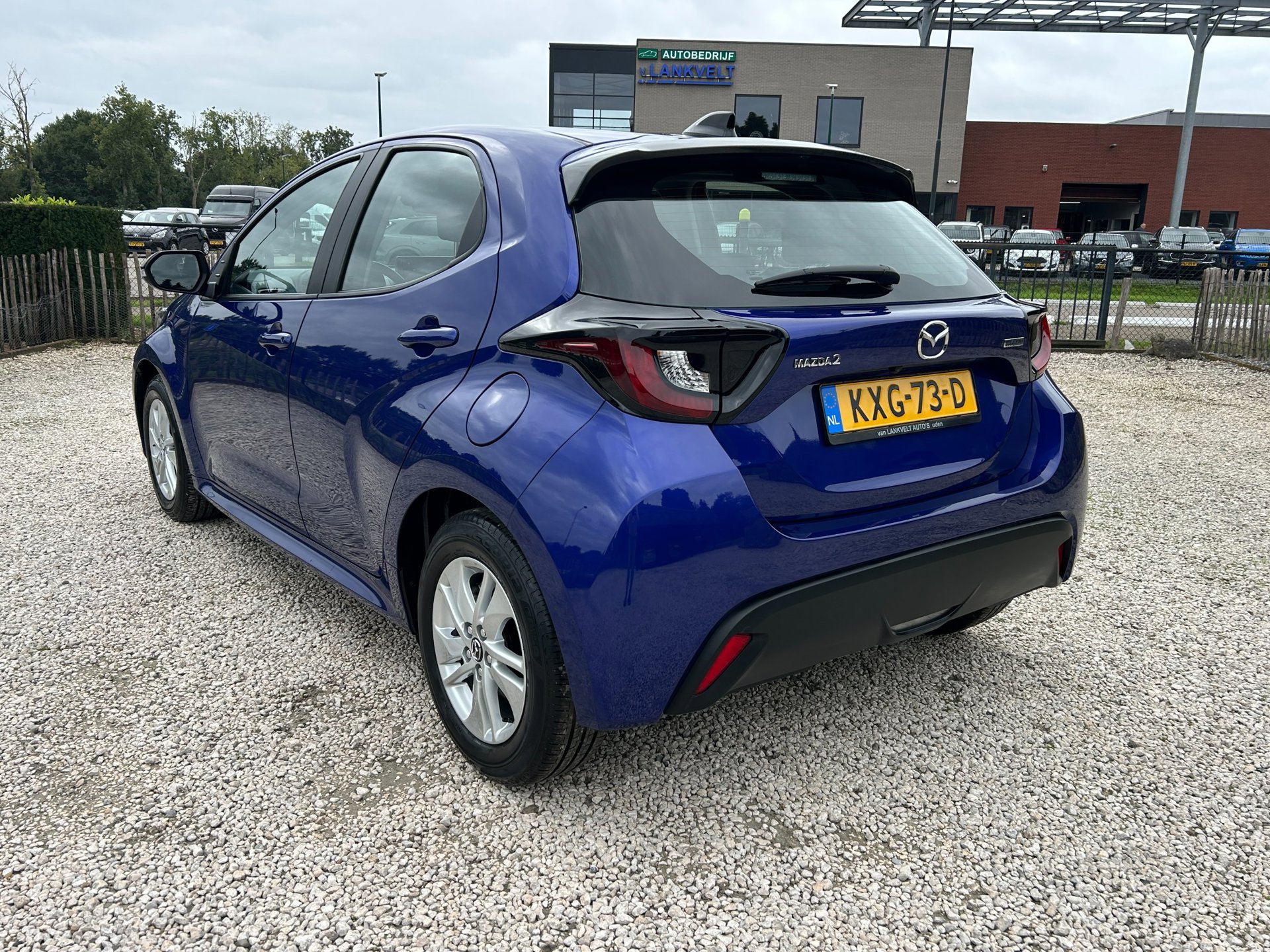 Foto van Mazda 2 Hybrid