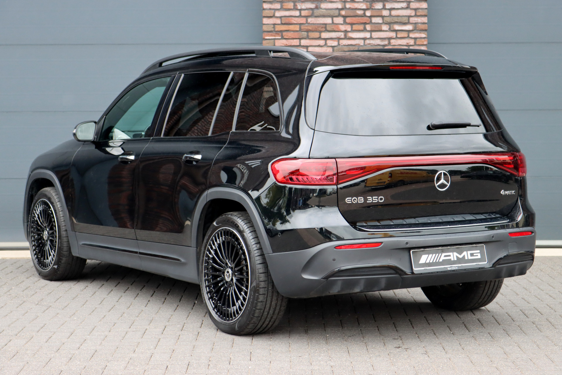Foto van Mercedes-Benz Eqb