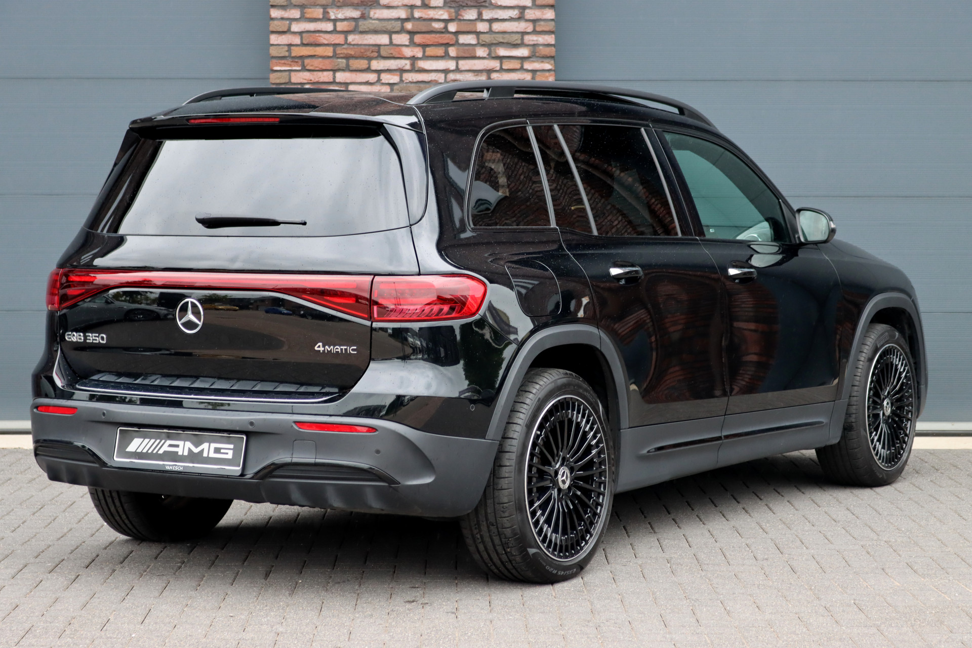 Foto van Mercedes-Benz Eqb