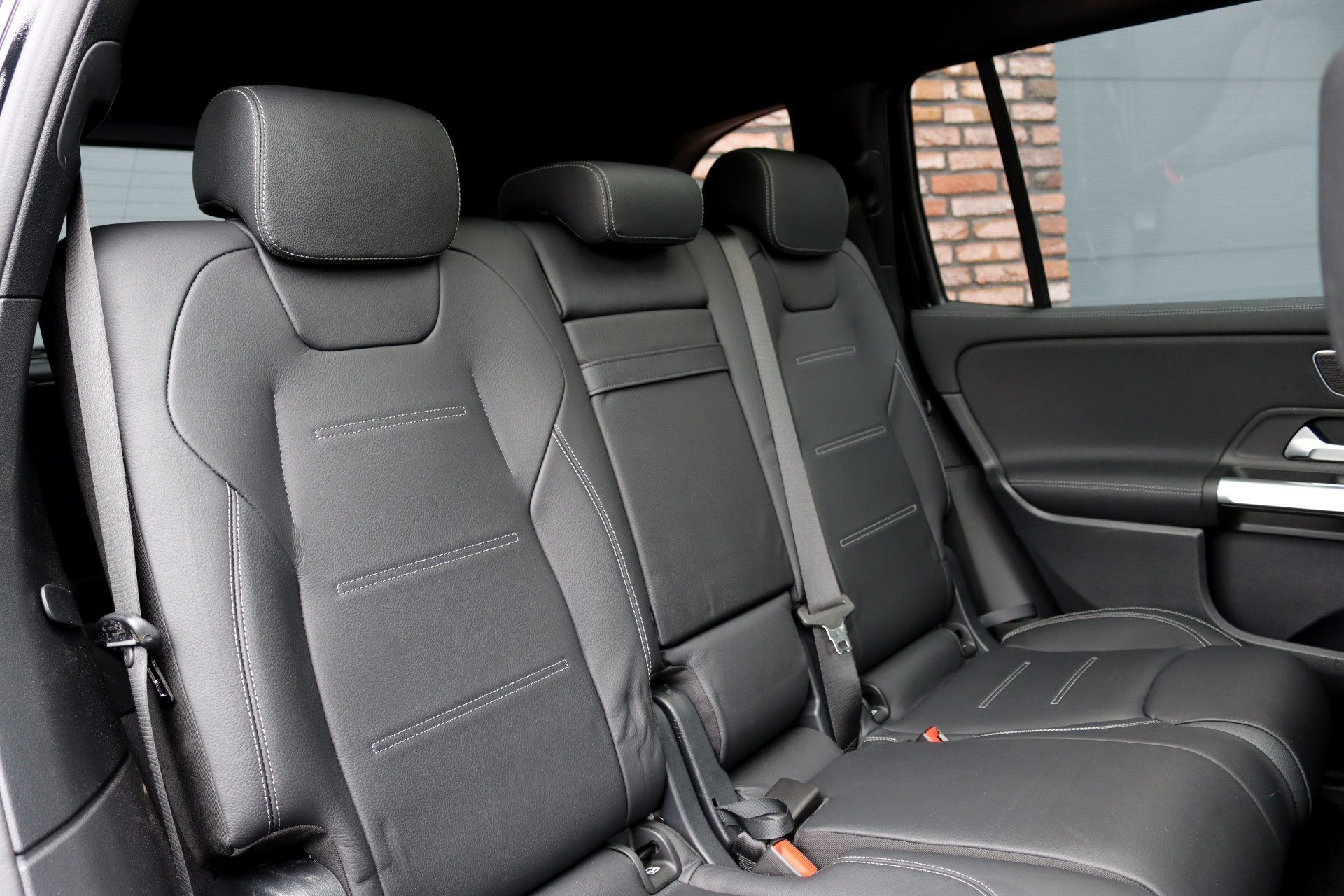 Foto van Mercedes-Benz Eqb