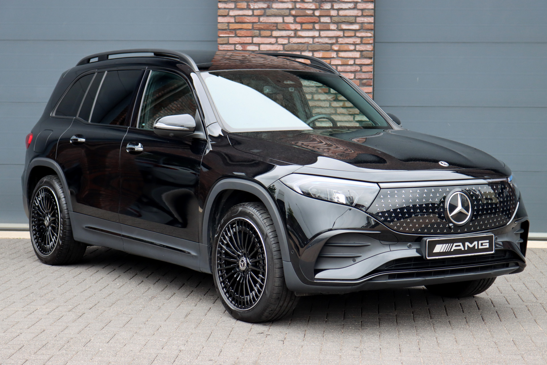 Foto van Mercedes-Benz Eqb