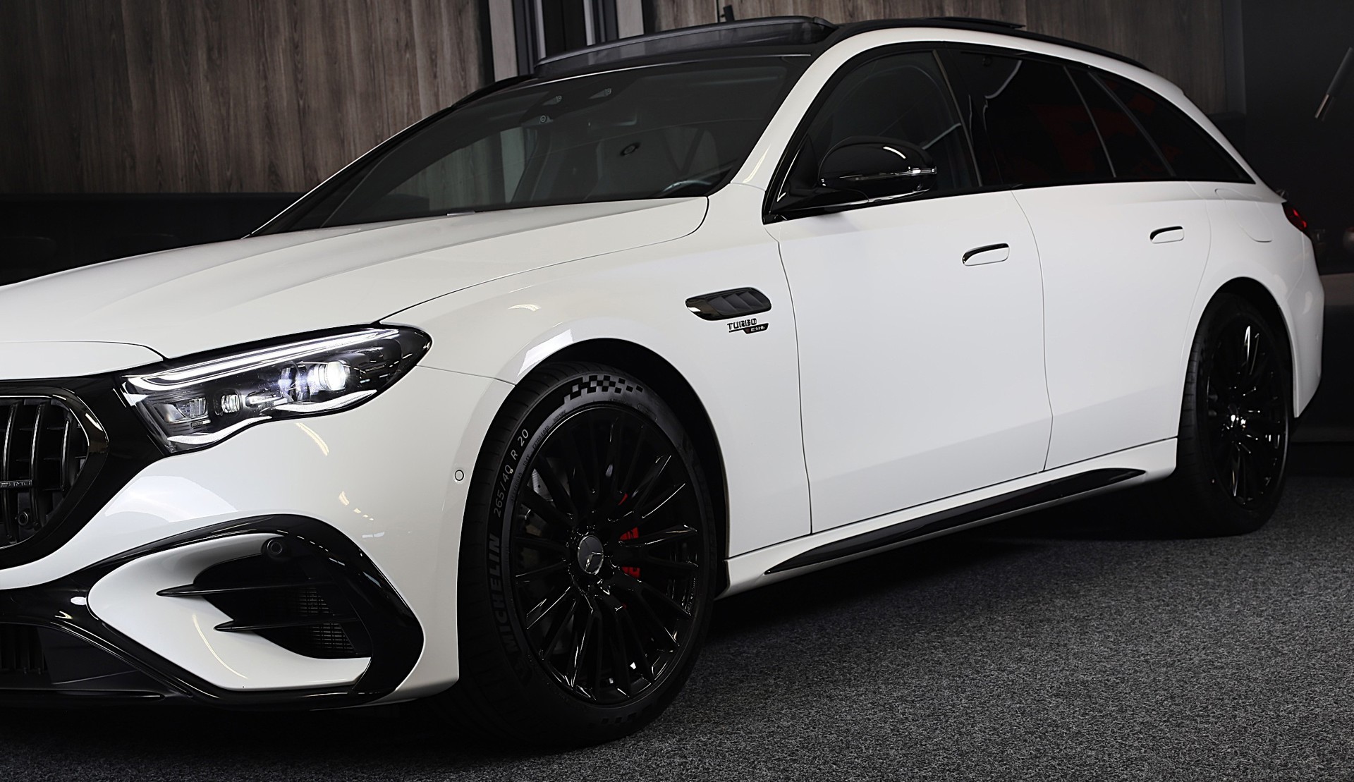 Foto van Mercedes-Benz E-klasse Estate