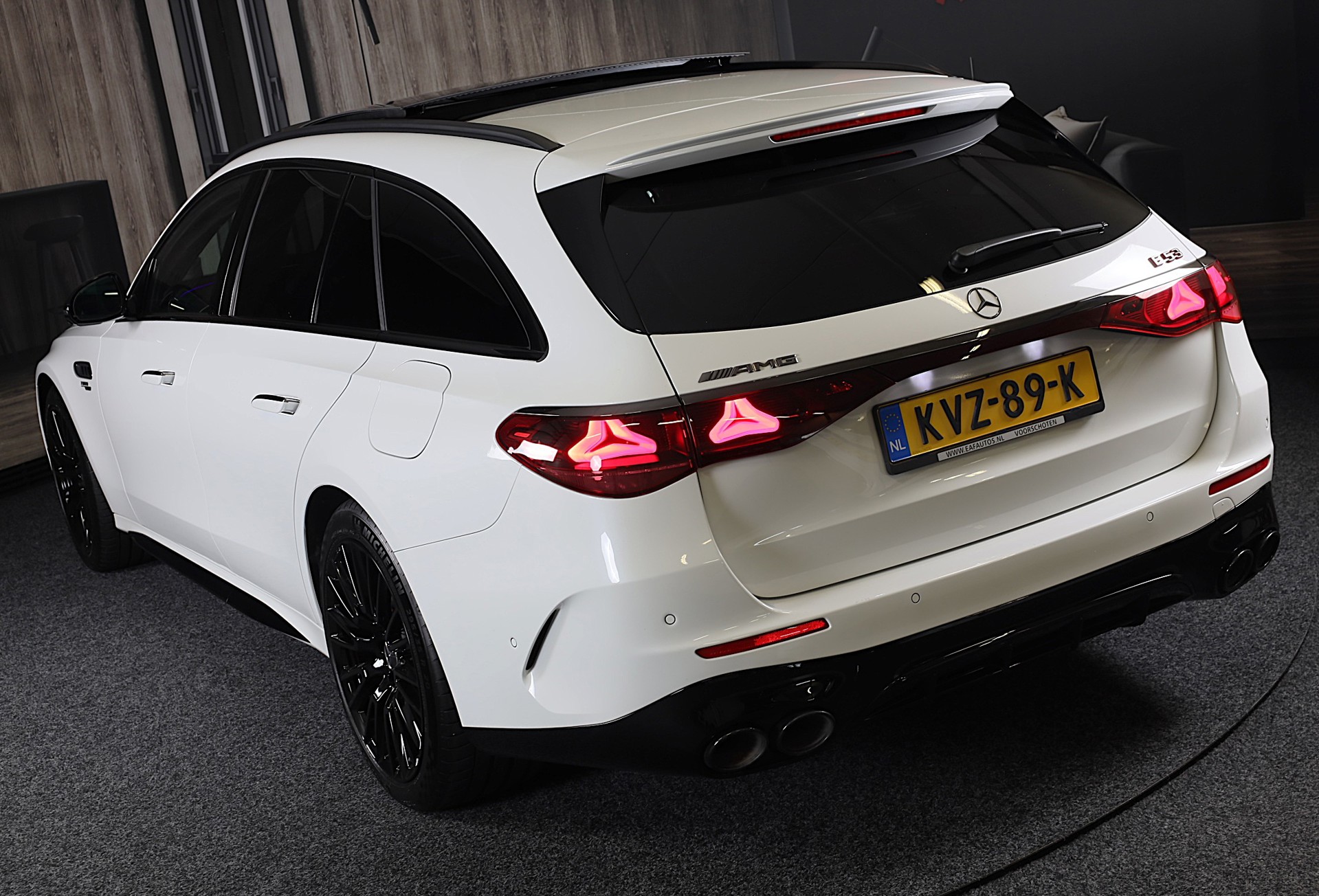Foto van Mercedes-Benz E-klasse Estate