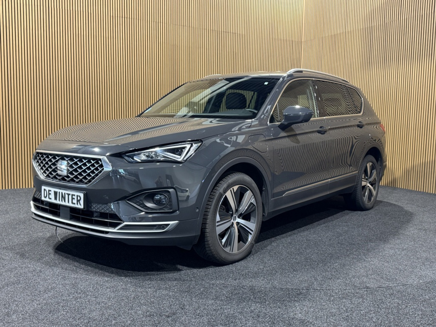 Seat Tarraco Xperience e-Hybrid | Camera | Stoel + Stuurverwarming | Leer / alcantara | CarPlay 2023 - voorkant