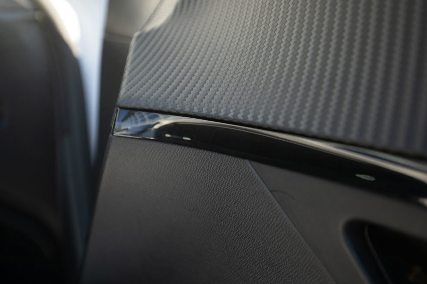 Foto van Peugeot E-208