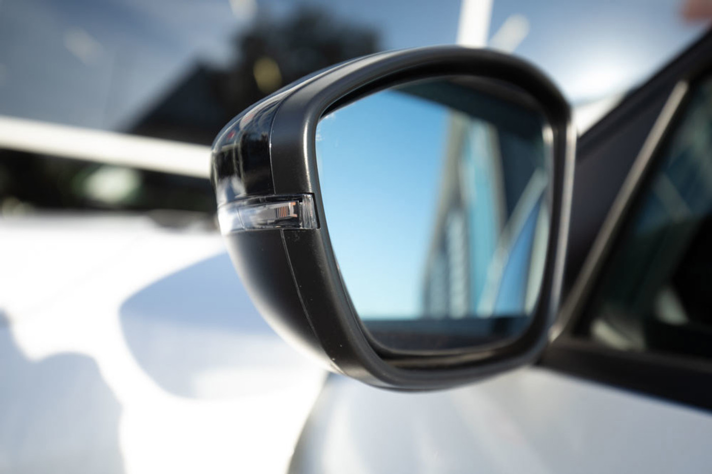 Foto van Peugeot E-208