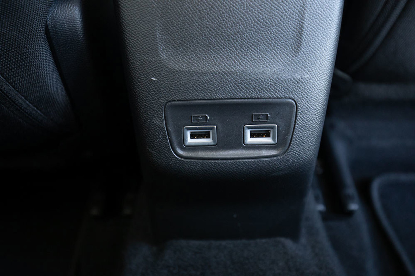 Foto van Peugeot E-208