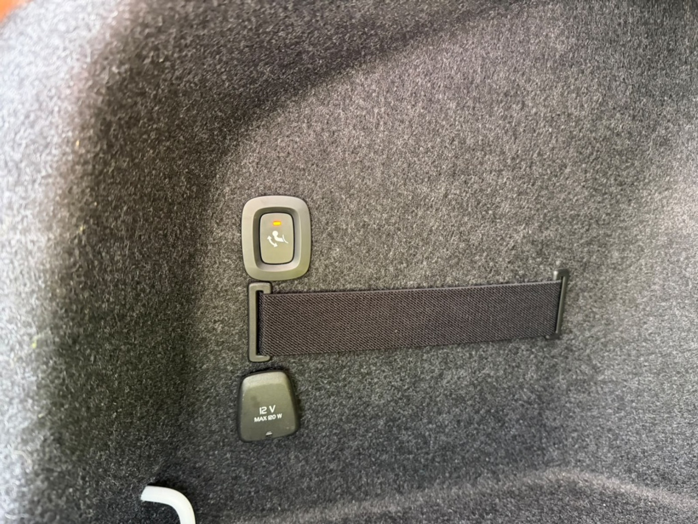 Foto van Polestar 2