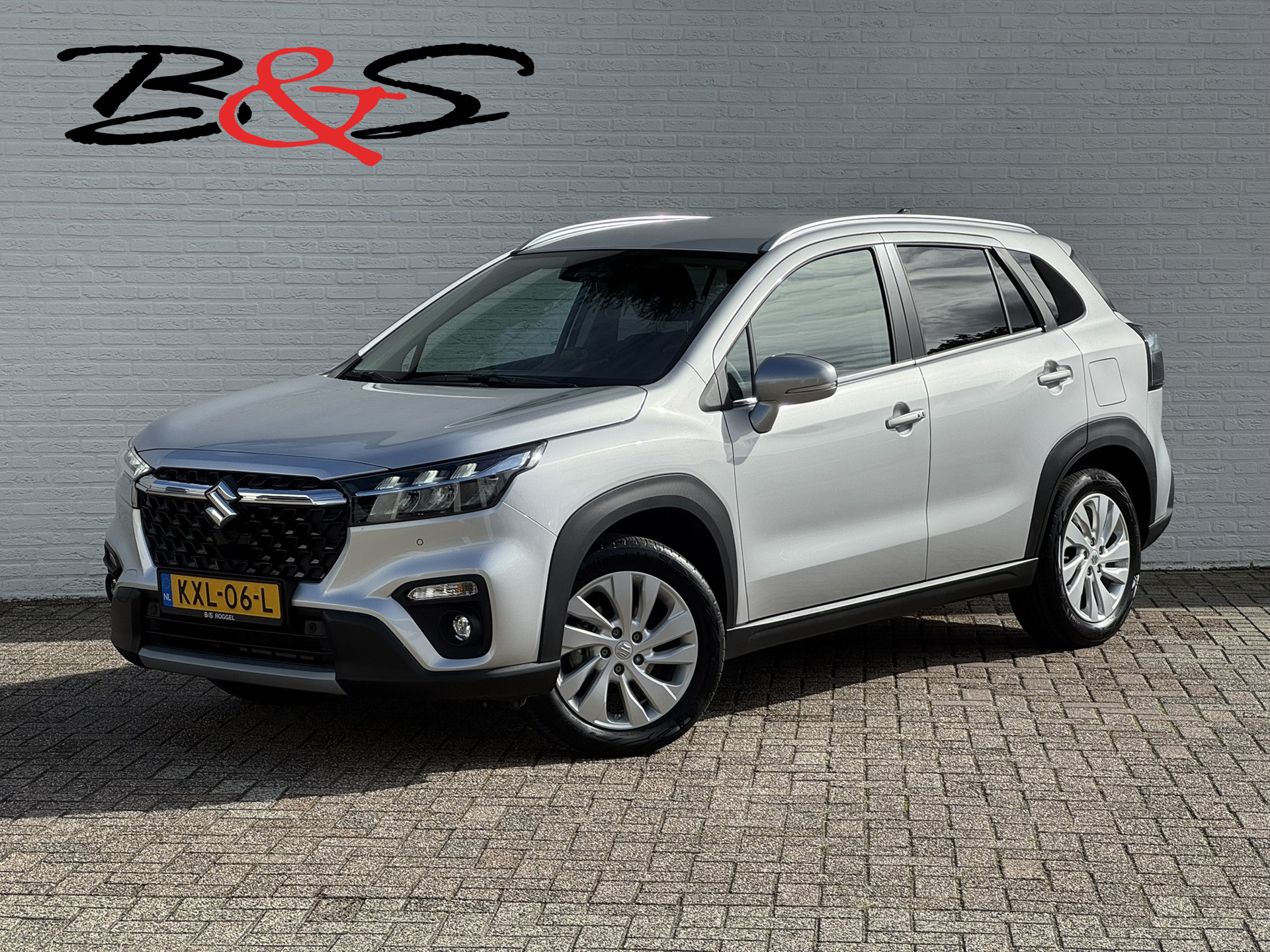 Suzuki S-cross 1.5 Hybrid Select Camera Led verlichting Adaptieve cruise Verwarmde stoelen 2025 - voorkant