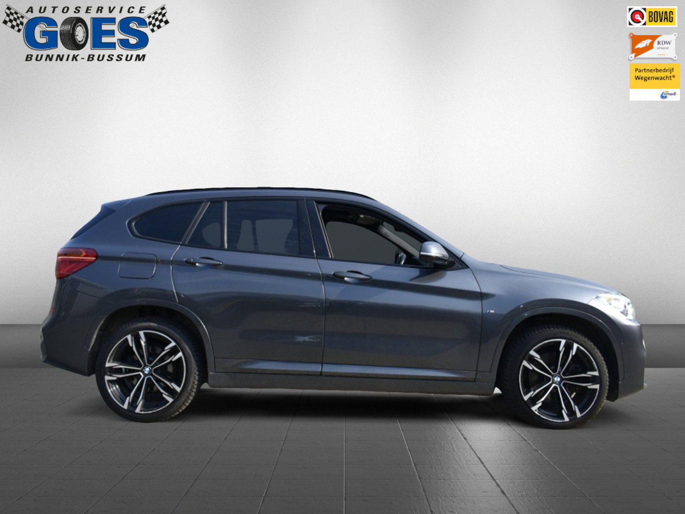 Foto van BMW X1