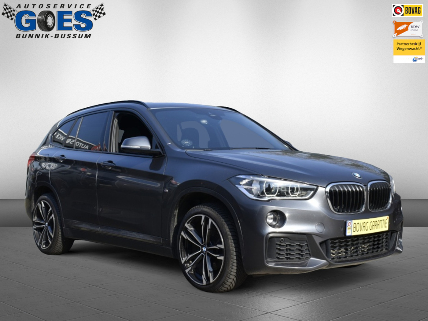 Foto van BMW X1