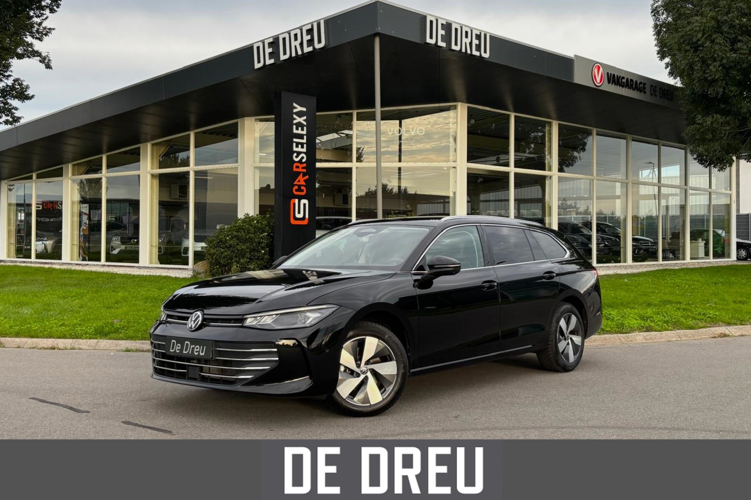 Volkswagen Passat Variant 1.5 eHybrid Business | TREKHAAK | 360 CAMERA | MEMORY | 2025 - voorkant