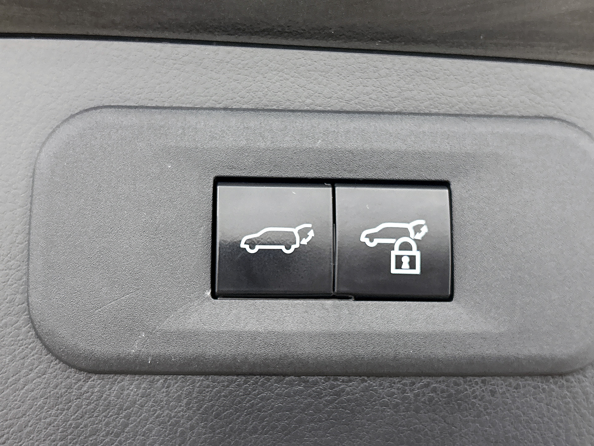 Foto van Lexus NX