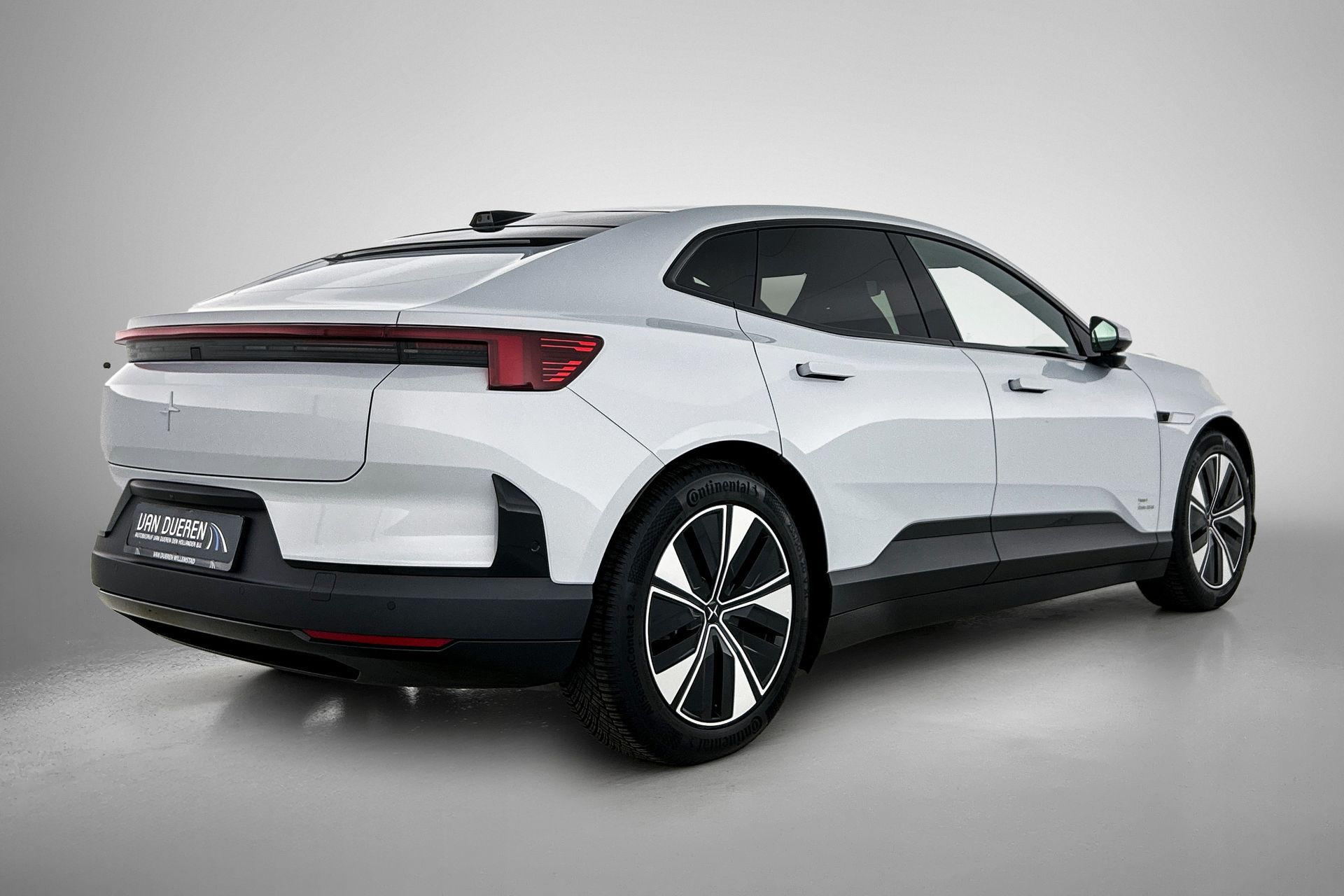 Foto van Polestar 4