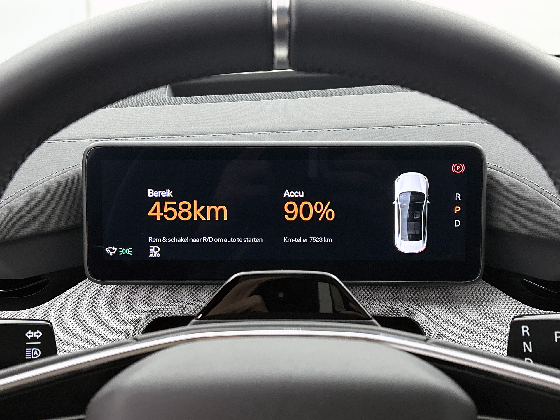 Foto van Polestar 4