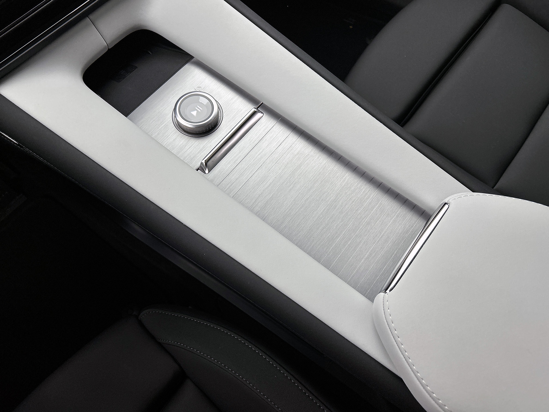 Foto van Polestar 4