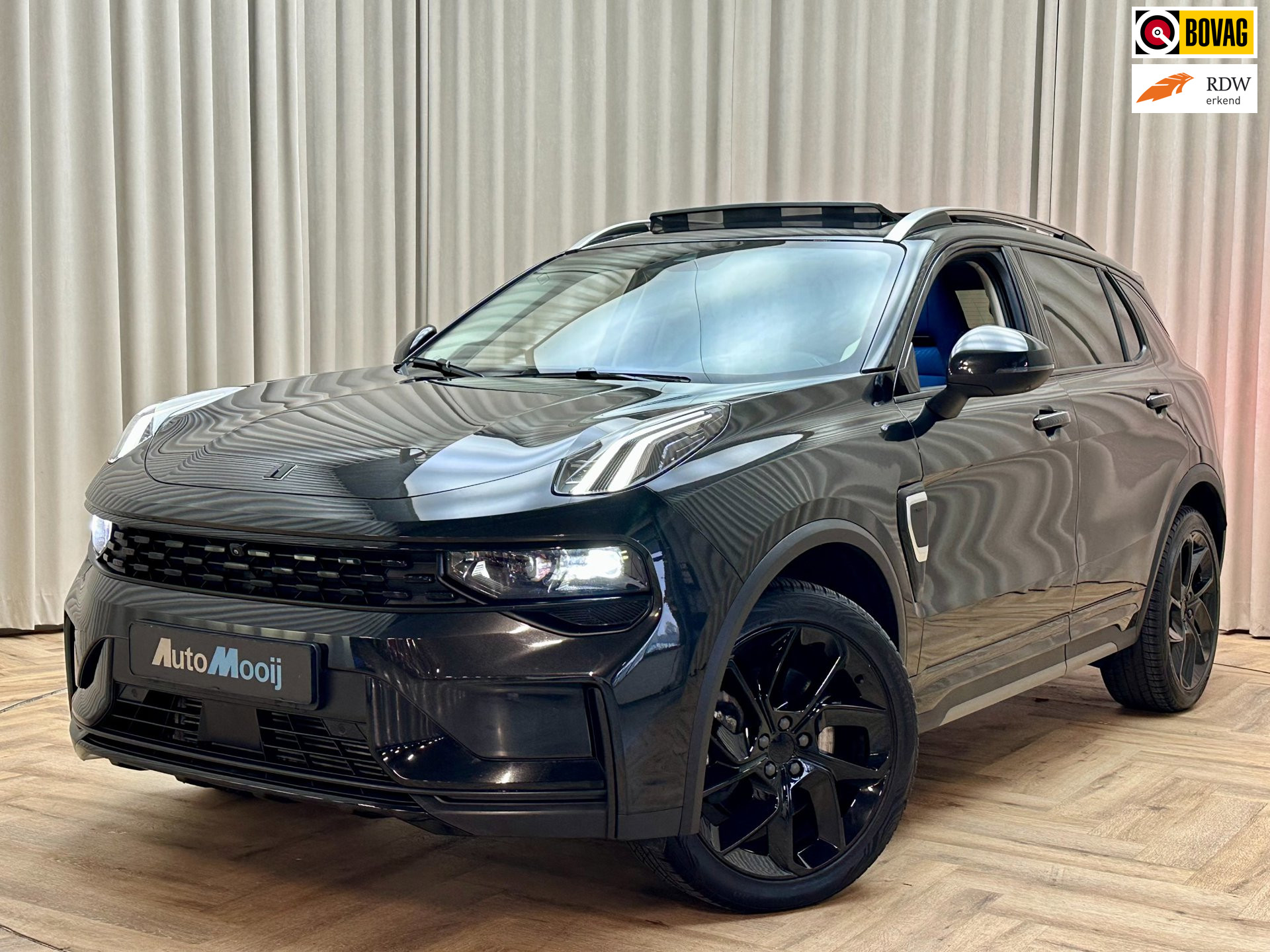 LYNK & Co 01 1.5 Hybride | BLACK PACK | Infinity Sound | Panoramadak | Adaptive Cruise | Memory Seat | Carplay 2022 - voorkant