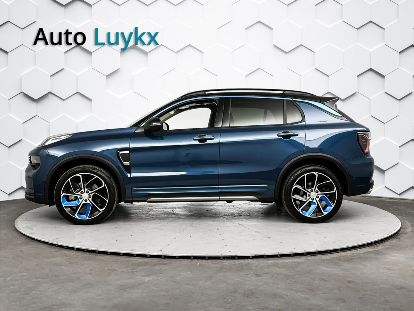 Foto van LYNK & Co 01