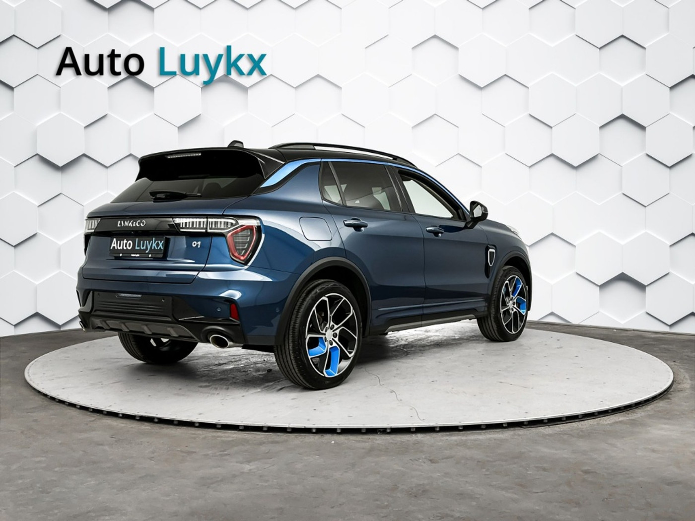 Foto van LYNK & Co 01