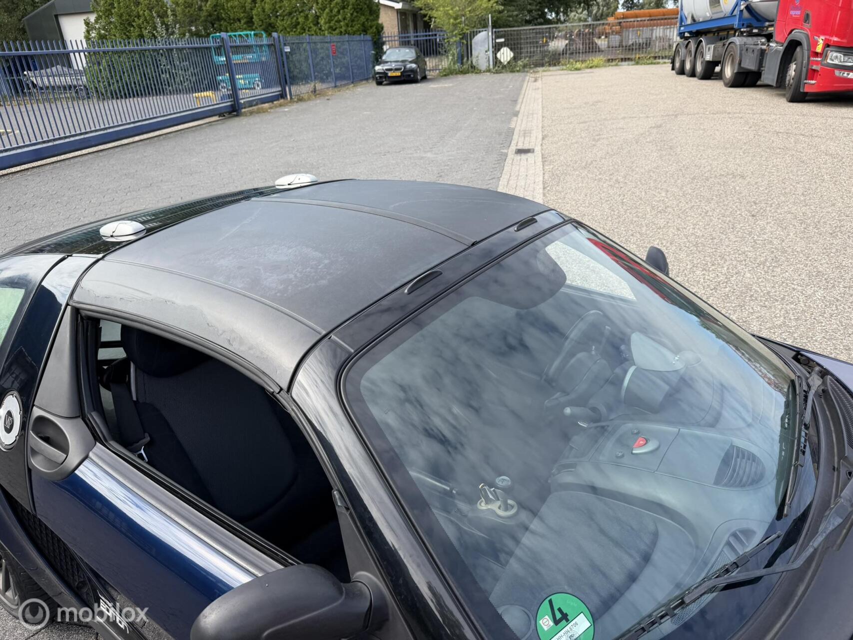 Foto van Smart Roadster