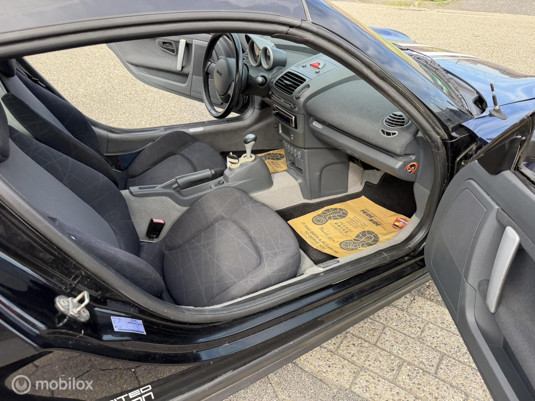Foto van Smart Roadster