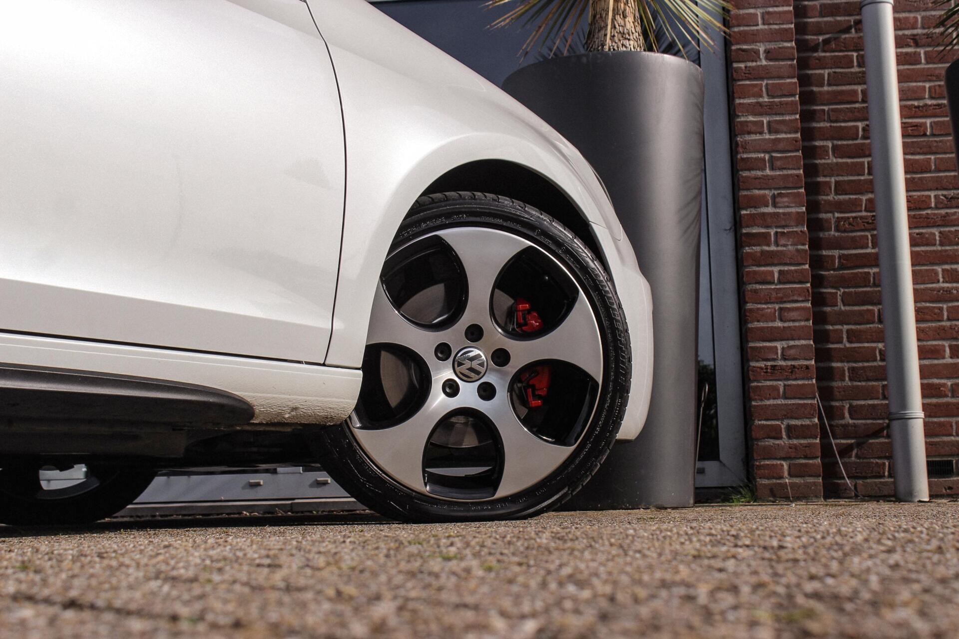 Foto van Volkswagen Golf Cabrio