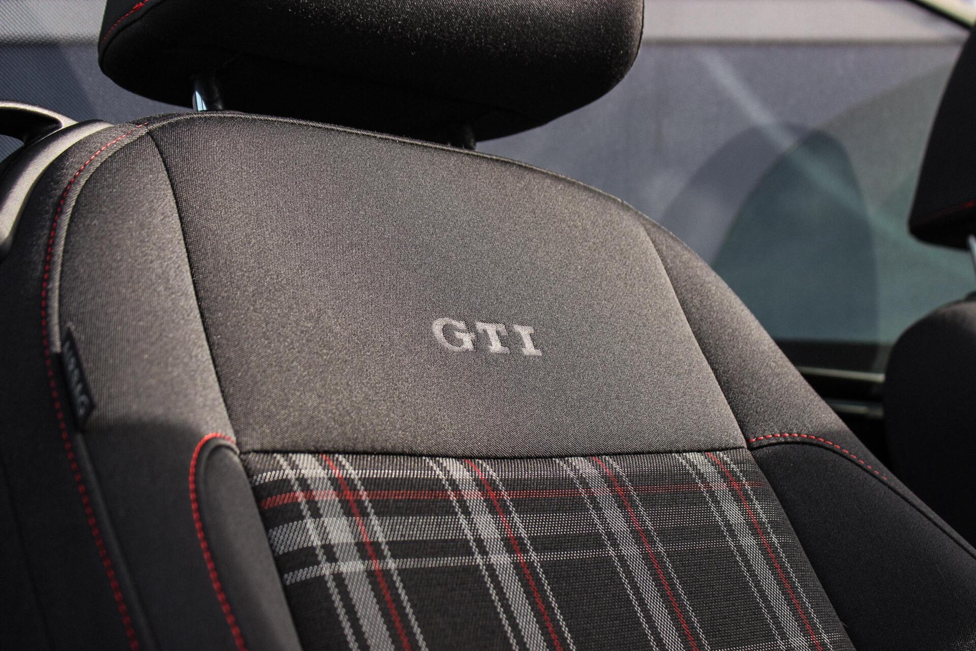 Foto van Volkswagen Golf Cabrio