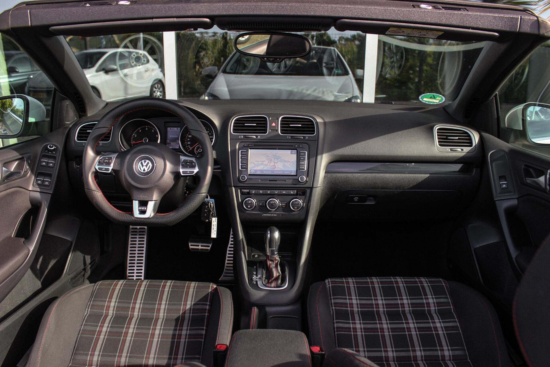 Foto van Volkswagen Golf Cabrio