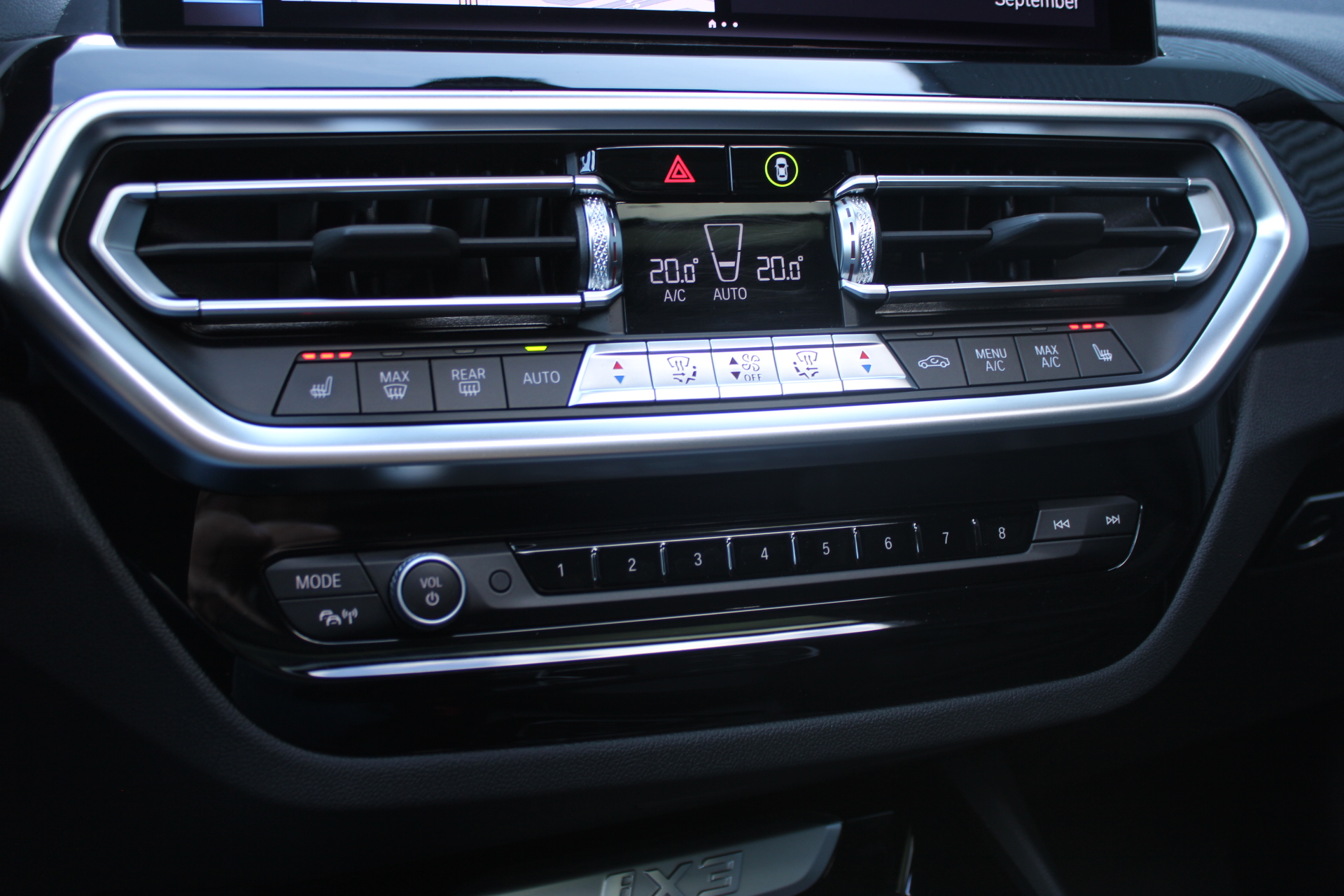 Foto van BMW Ix3
