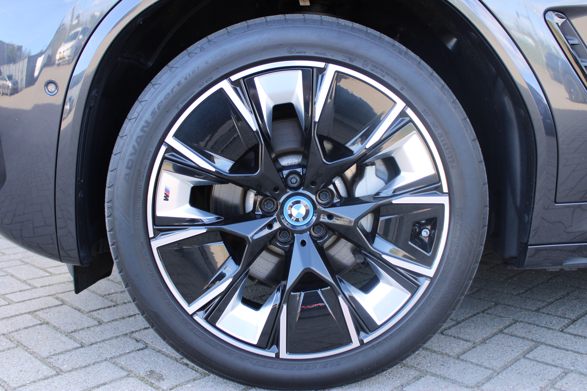 Foto van BMW Ix3