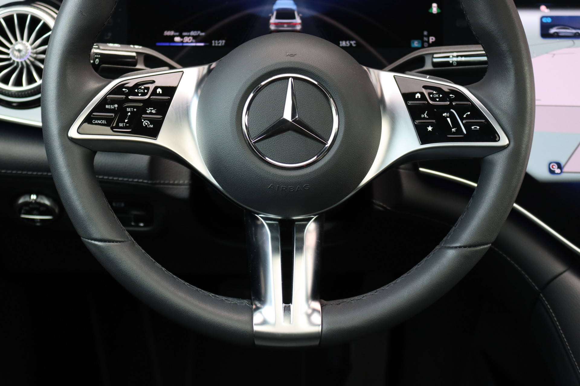 Foto van Mercedes-Benz Eqe