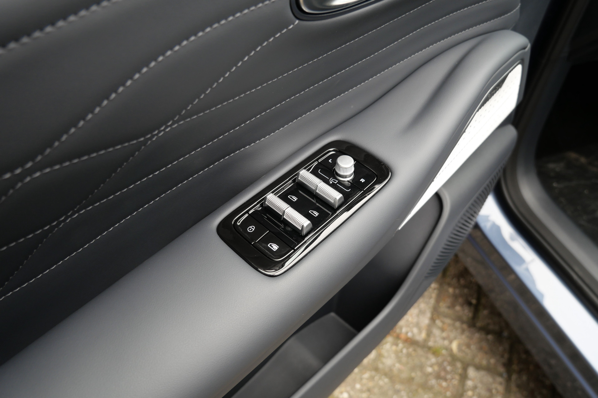 Foto van Geely Starray Em-i